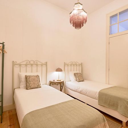 Spacious Apartment In The Perfect Lisbon Location, By Timecooler Exterior photo