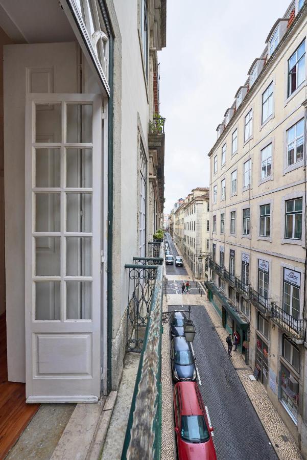 Spacious Apartment In The Perfect Lisbon Location, By Timecooler Exterior photo