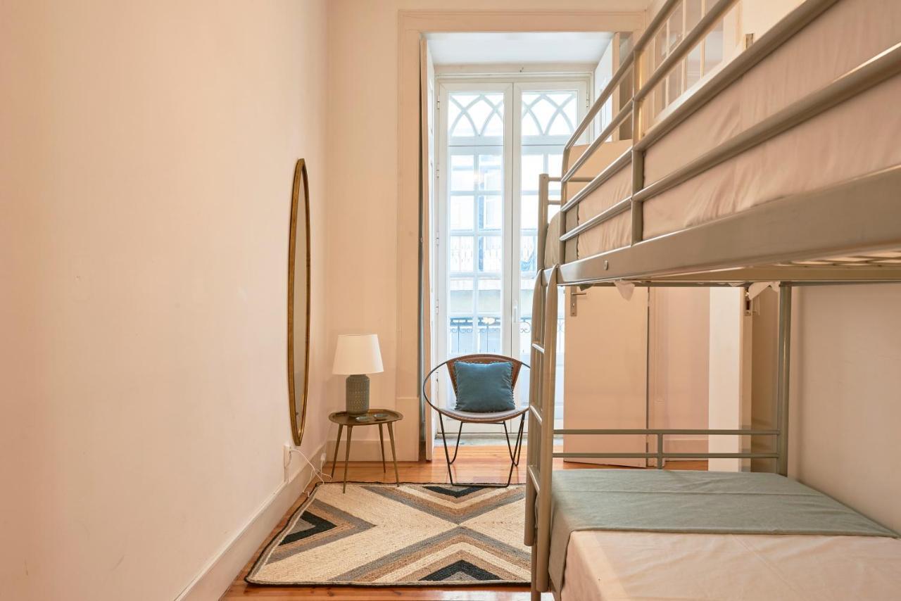 Spacious Apartment In The Perfect Lisbon Location, By Timecooler Exterior photo